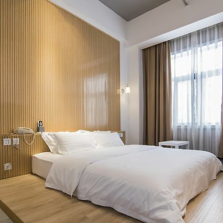 Masherbrum Outdoor Travelling Hostel Thành Đô Ngoại thất bức ảnh